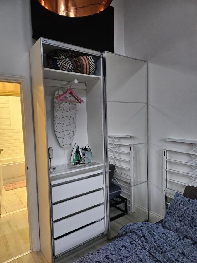 Characteristic Loft Style Apartment 伯明翰 外观 照片